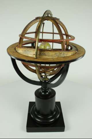 Esfera armilar francesa geocéntrica (siglo XVIII) (Producción: S. XVIII)